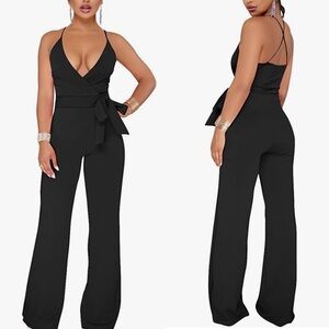 NWOT Black V Neck Sleeveless Backless Long Wide Leg Pant Jumpsuit Romper